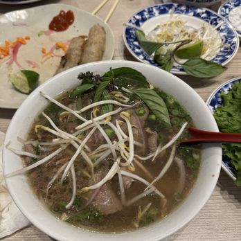 Pho Saigon Pearl - Pho Filet Mignon - Vietnamese Near Me - Los Angeles, California Pho Saigon Pearl - Pho Filet Mignon - Vietnamese Near Me - Los Angeles, California