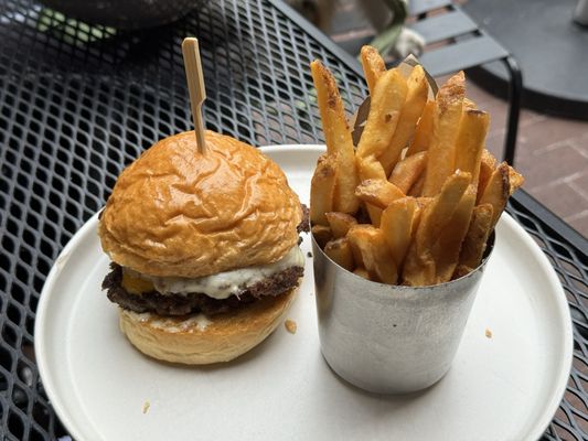 Alvarado Street Brewery & Bistro by null