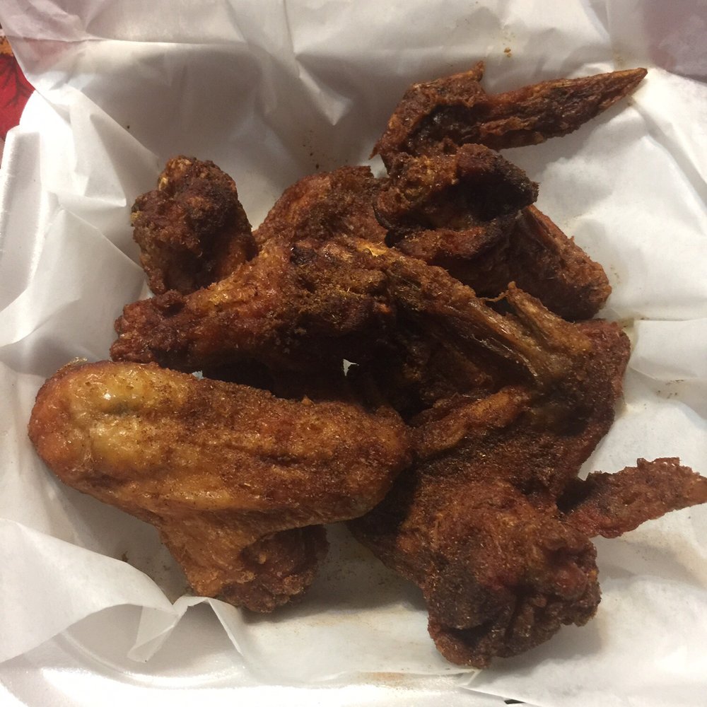Hickory Hut - Fried chicken wings are perfect and awesome - Barbeque Near Me - Saint Paul, Minnesota Hickory Hut - Fried chicken wings are perfect and awesome - Barbeque Near Me - Saint Paul, Minnesota