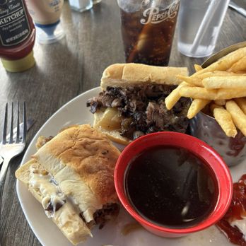 Open Range Grill and Tavern - Out of this world French dip - American Near Me - Sedona, Arizona