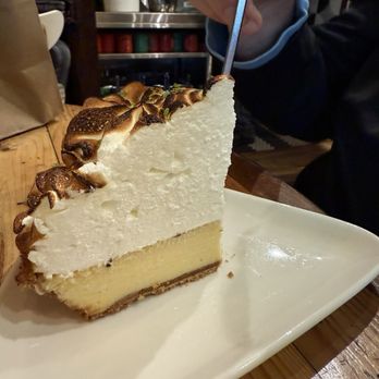 Moondog Cafe & Bakery - Key Like pie - Cafes Near Me - Key West, Florida