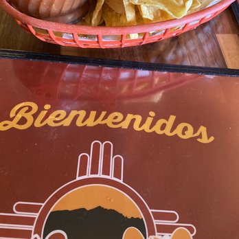 Los Compadres - Menu & Chips and Salsa! - Mexican Near Me - Albuquerque, New Mexico Los Compadres - Menu & Chips and Salsa! - Mexican Near Me - Albuquerque, New Mexico