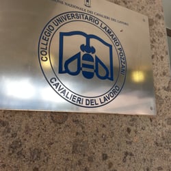 Lamaro Pozzani - Il logo del collegio