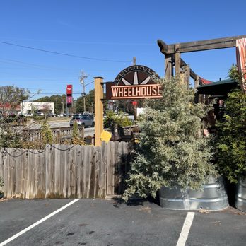 Wheelhouse Craft Pub And Kitchen - Pubs Near Me - Decatur, Georgia Wheelhouse Craft Pub And Kitchen - Pubs Near Me - Decatur, Georgia