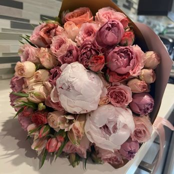 Heavenly Garden Flowers - Florists Near Me - Glendale, California Heavenly Garden Flowers - Florists Near Me - Glendale, California