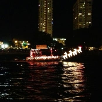 Pompano Holiday Boat Parade - HH - Festivals Near Me - Pompano Beach, Florida