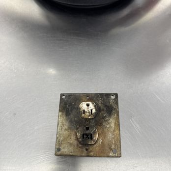 Ortega's Electric - Remove old outlet and put new on 7 eleven in San Jose Ca - Lighting Fixtures & Equipment Near Me - Sunnyvale, California Ortega's Electric - Remove old outlet and put new on 7 eleven in San Jose Ca - Lighting Fixtures & Equipment Near Me - Sunnyvale, California