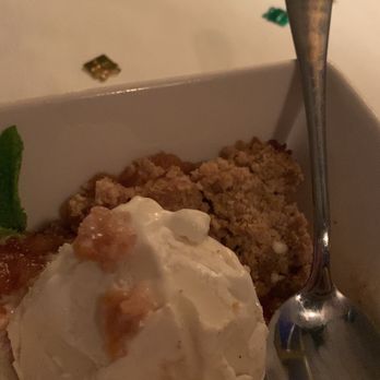 Coyote Steakhouse - Apple pie with vanilla ice cream - American Near Me - Borrego Springs, California