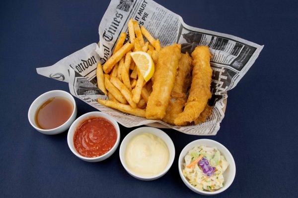 Le Marine Fish & Grill by null