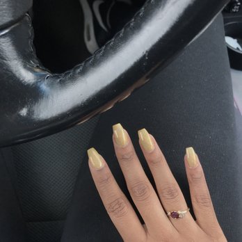 Diamond Nails & Spa - S/o to hello nails for fixing this mess - Nail Technicians Near Me - Fairfield, California Diamond Nails & Spa - S/o to hello nails for fixing this mess - Nail Technicians Near Me - Fairfield, California