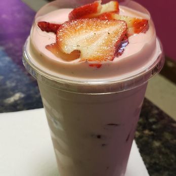 Tutty Frutty - Fresas con crema - Mexican Near Me - Austin, Texas Tutty Frutty - Fresas con crema - Mexican Near Me - Austin, Texas