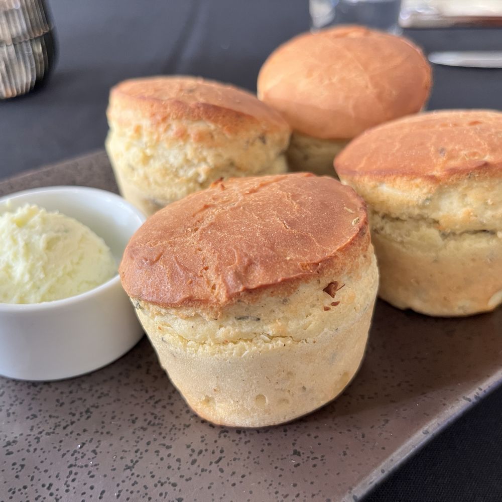 etch - Gluten Free Rolls - New American Near Me - Franklin, Tennessee