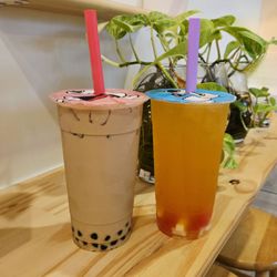Bubble House - Taiwan Milk Tea, Passion Fruit Tea