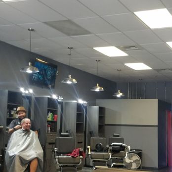 Prime Barber Shop - Great new place. Super clean and modern. Great for kids too. - Barbers Near Me - La Quinta, California Prime Barber Shop - Great new place. Super clean and modern. Great for kids too. - Barbers Near Me - La Quinta, California
