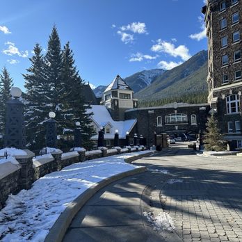 Fairmont Banff Springs - Hotels Near Me - Banff, Alberta Fairmont Banff Springs - Hotels Near Me - Banff, Alberta