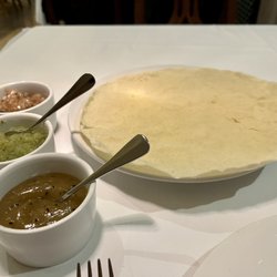Calcutta Club - Poppadom