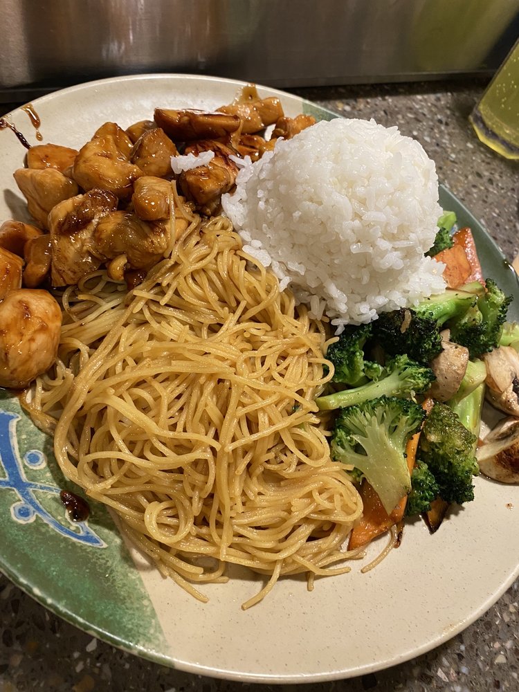 Sakura Japanese Steakhouse And Sushi Bar, Cedar Falls Roadtrippers