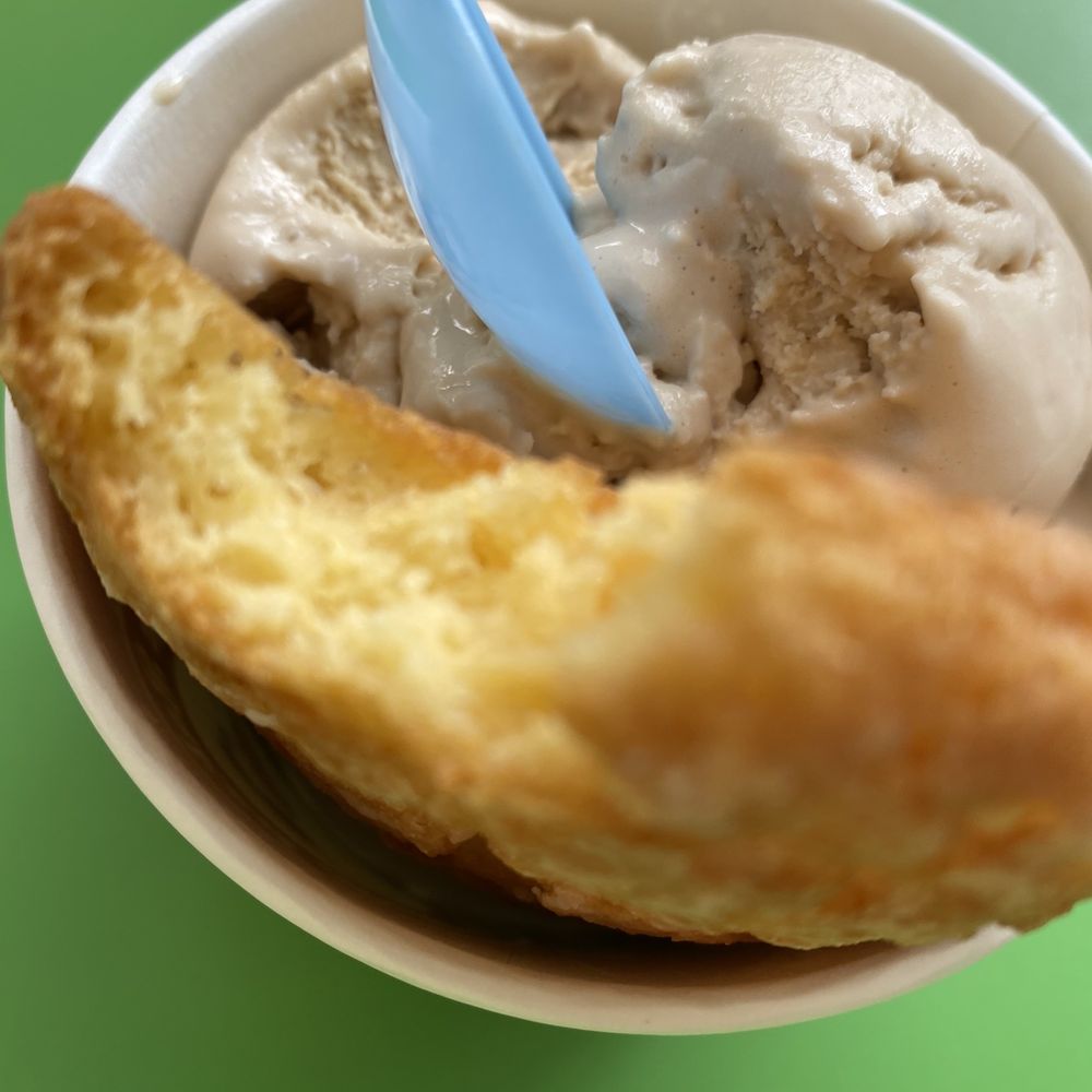 The Baked Bear - Espresso Bean with Gooey Butter Cookie - Ice Cream & Frozen Yogurt Near Me - Austin, Texas