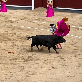 Plaza Monumental de Toros de las Ventas - Landmarks & Historical Buildings Near Me - Madrid, M Plaza Monumental de Toros de las Ventas - Landmarks & Historical Buildings Near Me - Madrid, M
