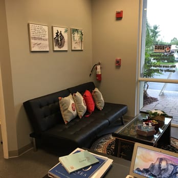 Team Acupuncture - While you are waiting in the waiting area, please enjoy some Chinese culture elements. - Acupuncture Near Me - Wellington, Florida Team Acupuncture - While you are waiting in the waiting area, please enjoy some Chinese culture elements. - Acupuncture Near Me - Wellington, Florida