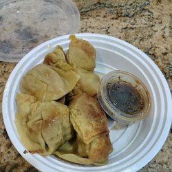 Wah Mei Chinese Restaurant - Pan fried wontons