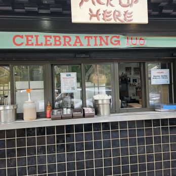Walter's Hot Dogs - Hot Dogs Near Me - White Plains, New York Walter's Hot Dogs - Hot Dogs Near Me - White Plains, New York