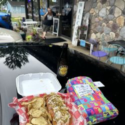 Nautimi On The River - Food truck, treats and drinks!