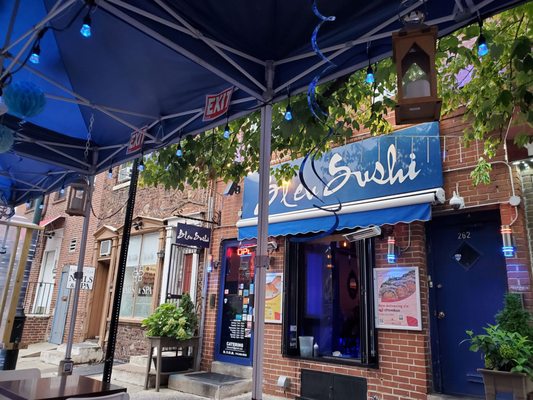 Bleu Sushi by null