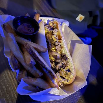 The Barrelhouse - Chopped cheese - Pubs Near Me - Asheville, North Carolina The Barrelhouse - Chopped cheese - Pubs Near Me - Asheville, North Carolina