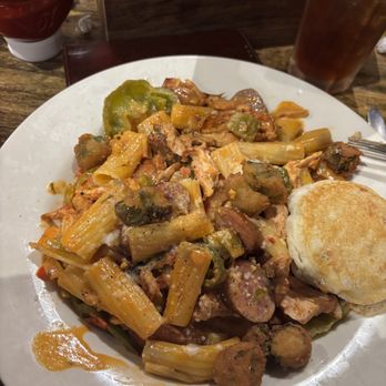 Puckett's Restaurant - Moho Pasta - Barbeque Near Me - Murfreesboro, Tennessee
