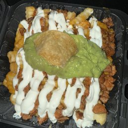 RANCHERO FRIES w/ pastor