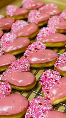 Amigos Donuts by null