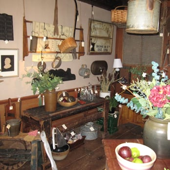 Four Corners Brick House - Antiques Near Me - Gilmanton, New Hampshire