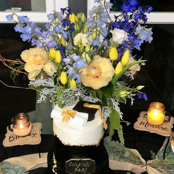 The Vine Floral Studio - Graduation Food Table Flowers - Florists Near Me - Tustin, California The Vine Floral Studio - Graduation Food Table Flowers - Florists Near Me - Tustin, California