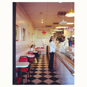 Happiness Cafe - On a Friday PM w colleague - Ice Cream & Frozen Yogurt Near Me - San Jose, California