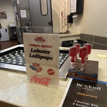 Wicked Maine Lobster - Lobster pops - Sandwiches Near Me - Honolulu, Hawaii Wicked Maine Lobster - Lobster pops - Sandwiches Near Me - Honolulu, Hawaii
