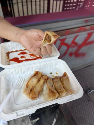 Jin Mei Dumpling by null