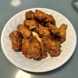 Wings To Go - Fried wings with #1&2 sauce (half and half)