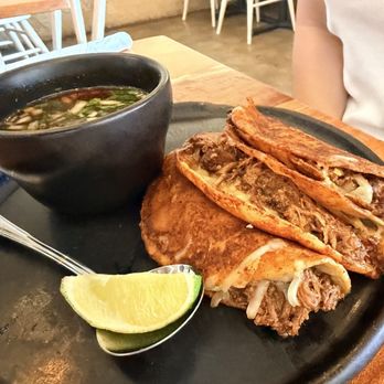 Tinie's - Birria tacos - Mexican Near Me - Fort Worth, Texas Tinie's - Birria tacos - Mexican Near Me - Fort Worth, Texas