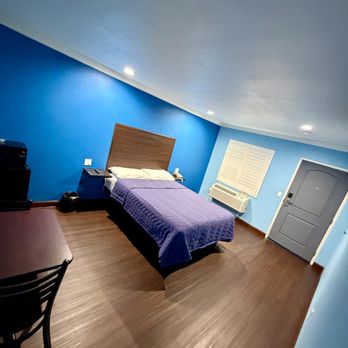 Hollywood Motel - Hotels Near Me - Pacoima, California Hollywood Motel - Hotels Near Me - Pacoima, California