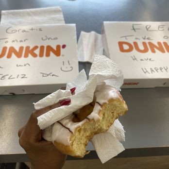 Happy Hamper - Delicious donut  !!! - Laundromat Near Me - Chicago, Illinois