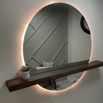 A Chicago Handyman - a mirror and a shelf - Handyman Near Me - Chicago, Illinois
