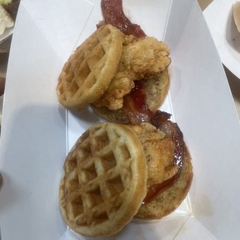 Banter - Chicken and waffle sliders - Poutineries Near Me - Shaker Heights, Ohio