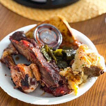 Steve's BBQ - Sample Platter to go - Barbeque Near Me - Whittier, California Steve's BBQ - Sample Platter to go - Barbeque Near Me - Whittier, California