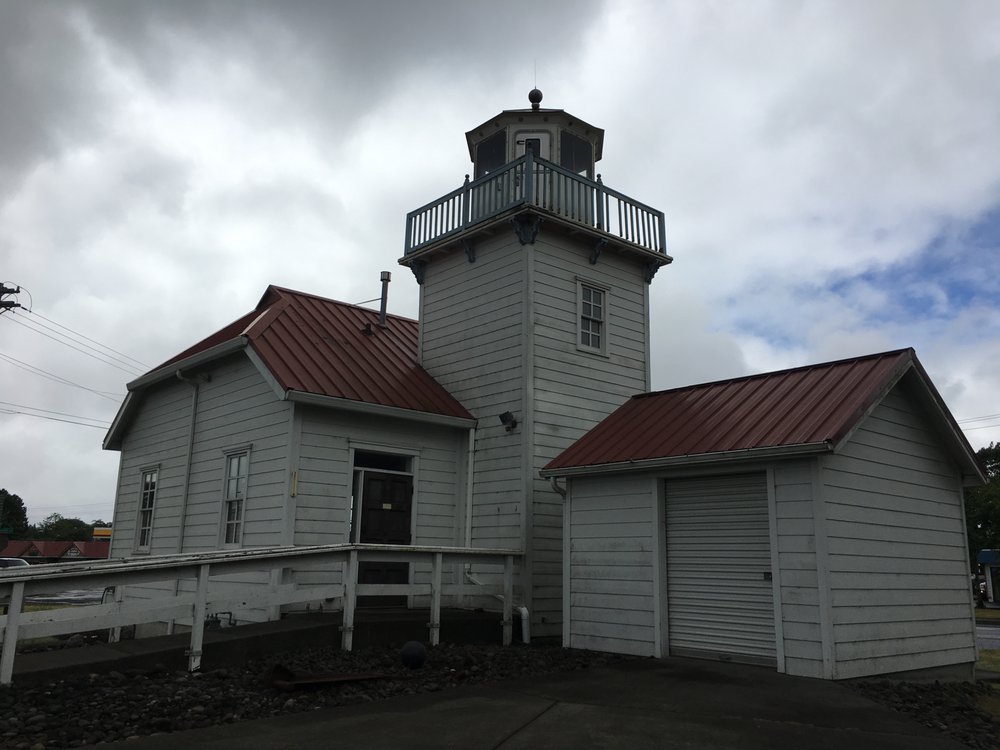 Lighthouse Park Logo
