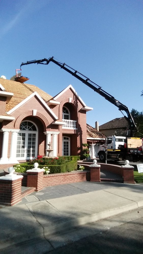 Slide of Roofline Supply & Delivery