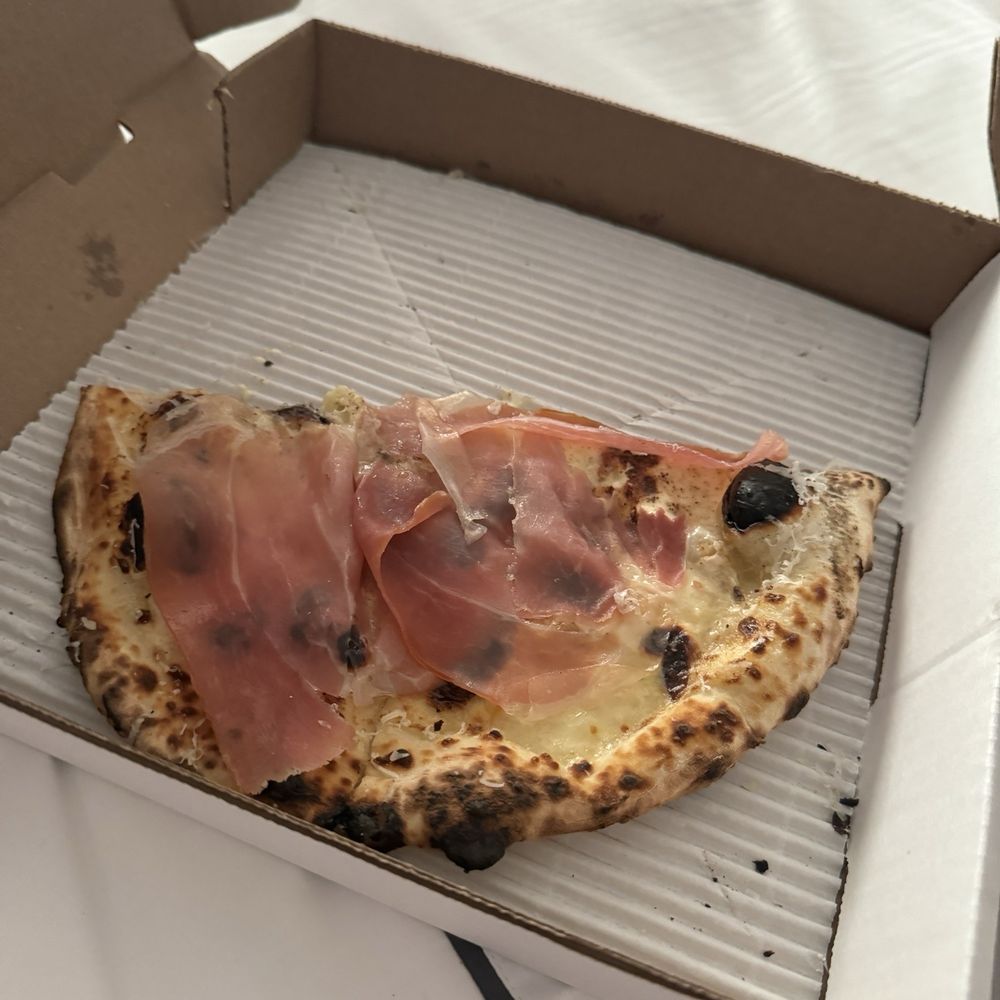 General Assembly Pizza - Pizza Near Me - Toronto, Ontario