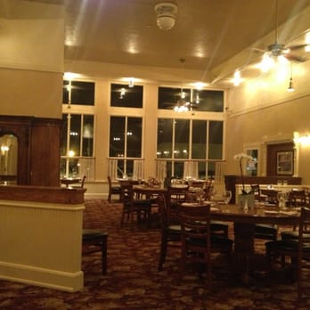 Victorian Inn - New dining room - Hotels Near Me - Ferndale, California Victorian Inn - New dining room - Hotels Near Me - Ferndale, California