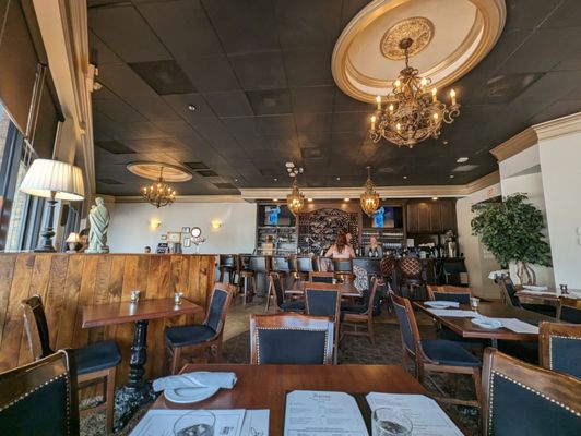Bacaro Kitchen & Wine Bar by null