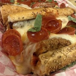 New Wave Pizza - Hot honey chicken parm